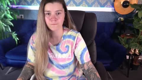 Snapshot of amellymillyy chatting on November 2025 07:52:02 PM amellymillyy online show from November 2025 07:52:02 PM