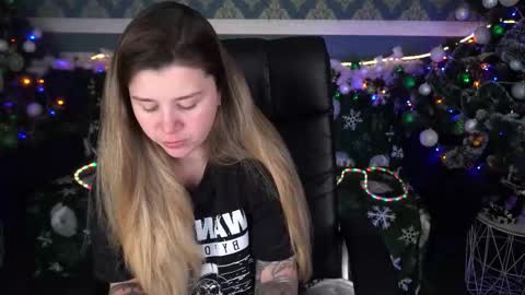 Snapshot of amellymillyy chatting on January 2026 01:37:02 PM amellymillyy online show from January 2026 01:37:02 PM