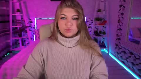 Alina online show from April 2026 01:06:01 PM