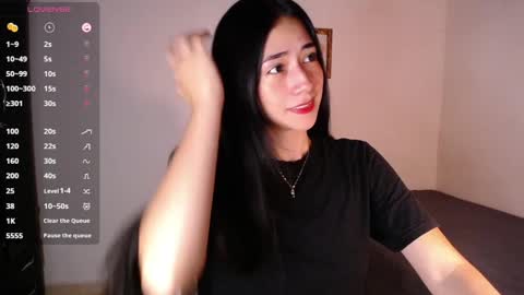 Snapshot of amelycaro chatting on December 2024 05:26:01 AM Amely online show from December 2024 05:26:01 AM