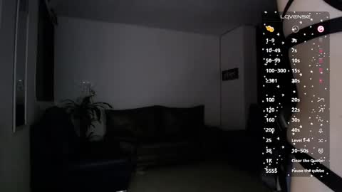 Snapshot of amelycaro chatting on October 2025 02:41:02 AM Amely online show from October 2025 02:41:02 AM