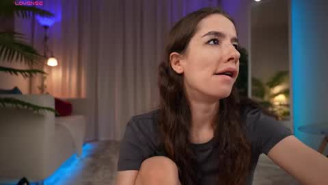 Amy  online show from July 2026 01:40:01 AM