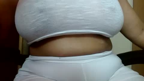 Snapshot of ames9001 chatting on October 2025 01:53:02 PM Mari online show from October 2025 01:53:02 PM