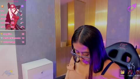 amhira_tay online show from May 2026 06:09:01 PM