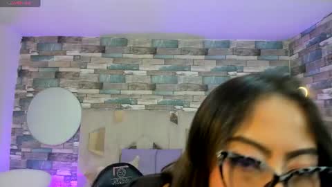 amhira_tay online show from June 2026 07:12:02 PM