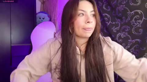 Snapshot of amicuper chatting on June 2026 01:37:01 AM Amy online show from June 2026 01:37:01 AM