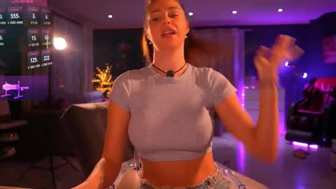 Snapshot of amidachris chatting on January 2026 08:33:01 PM Amida online show from January 2026 08:33:01 PM