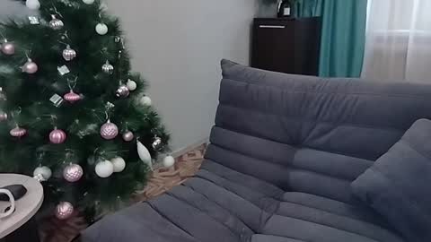 Snapshot of amilafran chatting on January 2025 06:50:02 AM Mila online show from January 2025 06:50:02 AM