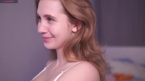 Snapshot of amillygil chatting on February 2026 10:43:02 PM Emily online show from February 2026 10:43:02 PM