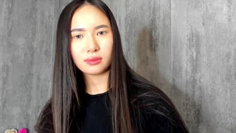 Snapshot of amina_artin chatting on December 2024 07:07:02 PM Amina online show from December 2024 07:07:02 PM