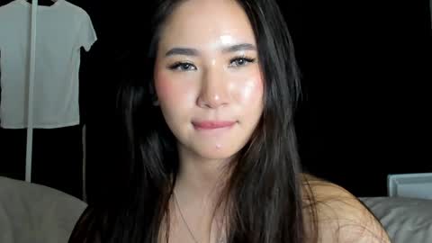 Snapshot of amina_artin chatting on January 2025 01:32:01 AM Amina online show from January 2025 01:32:01 AM