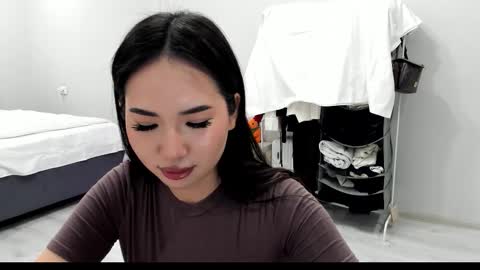 Snapshot of amina_artin chatting on January 2026 02:31:01 PM Amina online show from January 2026 02:31:01 PM