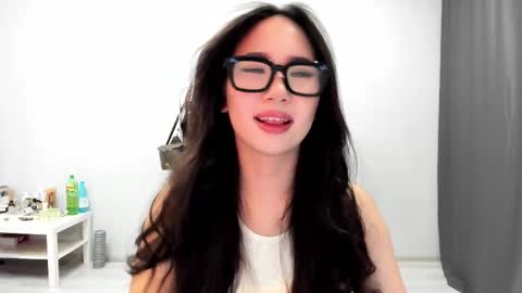 Snapshot of amina_artin chatting on February 2026 05:49:02 PM Amina online show from February 2026 05:49:02 PM