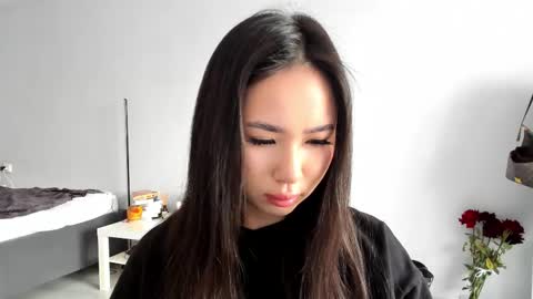 Snapshot of amina_artin chatting on February 2026 08:24:02 AM Amina online show from February 2026 08:24:02 AM