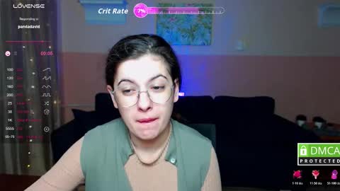 Amina online show from November 2025 06:33:02 AM