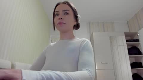 Kristina online show from May 2026 09:44:02 PM