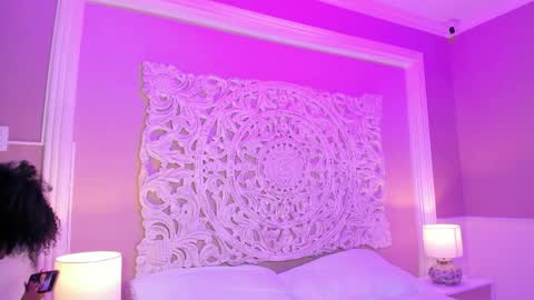 amirajones online show from May 2026 08:18:02 PM