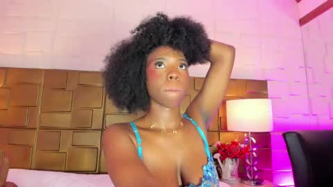 amirajones online show from May 2026 08:19:02 AM