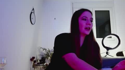 AmiraSkai online show from January 2025 05:28:02 PM