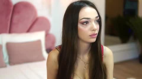 Amiraveyl online show from October 2025 08:07:01 PM