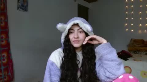 amitlu_ online show from March 2025 09:32:02 PM