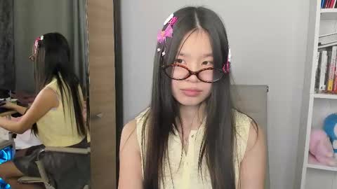 Snapshot of amiya_cute chatting on February 2026 03:10:01 PM Ami online show from February 2026 03:10:01 PM