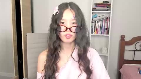 Snapshot of amiya_cute chatting on February 2026 02:28:01 PM Ami online show from February 2026 02:28:01 PM