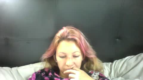 Paula D online show from February 2025 01:01:01 PM