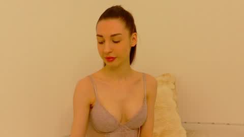 ammellia_x online show from July 2026 05:16:02 AM