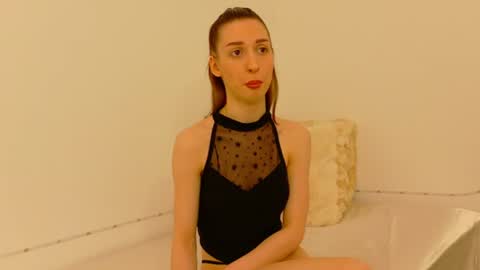 ammellia_x online show from July 2026 05:38:01 AM