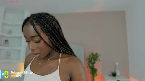 Snapshot of ammy_brown_ chatting on May 2026 07:54:02 PM AMMY online show from May 2026 07:54:02 PM