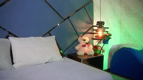 Snapshot of ammy_durand chatting on April 2026 07:08:02 PM ammy durand online show from April 2026 07:08:02 PM