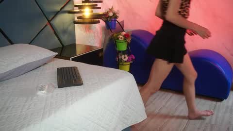Snapshot of ammy_durand chatting on April 2026 06:42:02 PM ammy durand online show from April 2026 06:42:02 PM