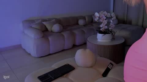Ammy  online show from January 2025 12:33:01 AM