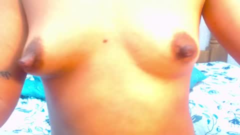 Snapshot of ammy_ronan chatting on December 2024 07:46:02 PM IM AMMY online show from December 2024 07:46:02 PM