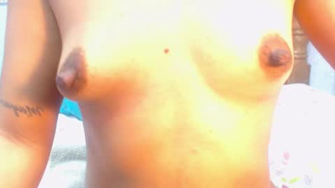 Snapshot of ammy_ronan chatting on December 2024 04:19:02 PM IM AMMY online show from December 2024 04:19:02 PM