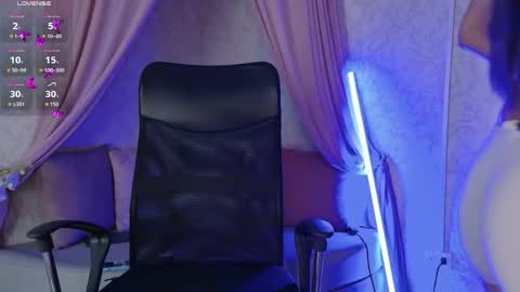Ammy Jones online show from May 2026 07:10:02 PM