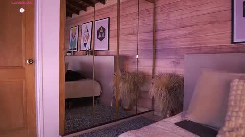 Ammy Scott  online show from February 2026 07:43:01 PM