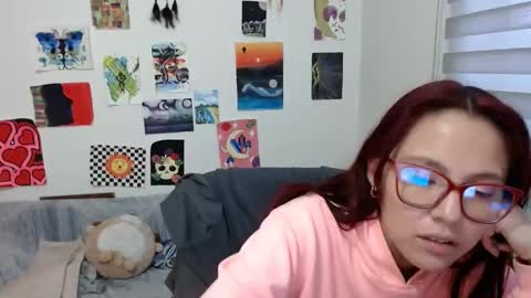 yisel online show from January 2025 11:00:01 PM