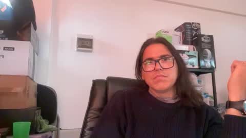 amo_s online show from October 2025 12:48:02 PM