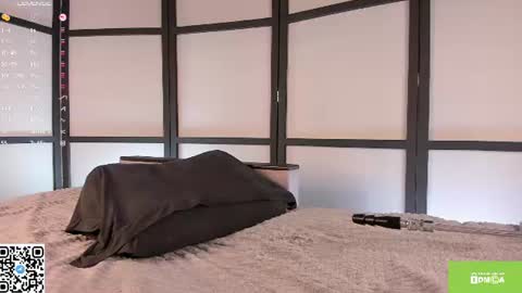 amoraeverett online show from July 2026 08:12:01 AM