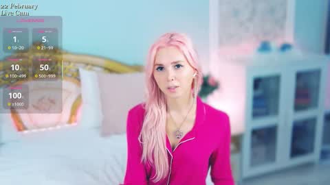  Im the first transgender post-op model on haturbate. I have a new sweet pussy... online show from February 2026 05:22:02 PM