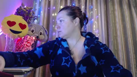 amorelara online show from April 2026 02:44:01 AM