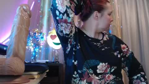 amorelara online show from May 2026 08:11:01 AM
