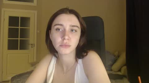 Snapshot of amoremeoww chatting on January 2025 04:46:01 PM miss unforgettable online show from January 2025 04:46:01 PM