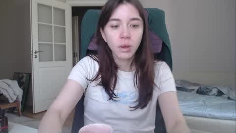 Snapshot of amoremeoww chatting on May 2026 10:32:02 AM miss unforgettable online show from May 2026 10:32:02 AM