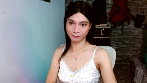 Tina online show from May 2026 02:44:02 PM