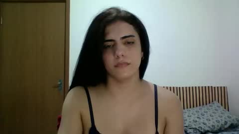 amputeeluna online show from February 2025 12:46:01 AM