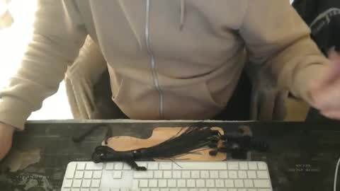 amslave4f online show from May 2026 10:10:02 AM