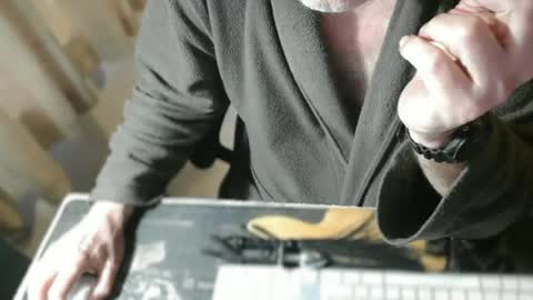 amslave4f online show from July 2026 05:32:02 AM